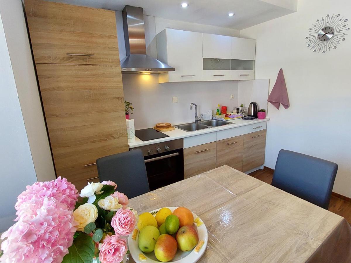 Mexicana Apartment Pink Zadar Exterior photo